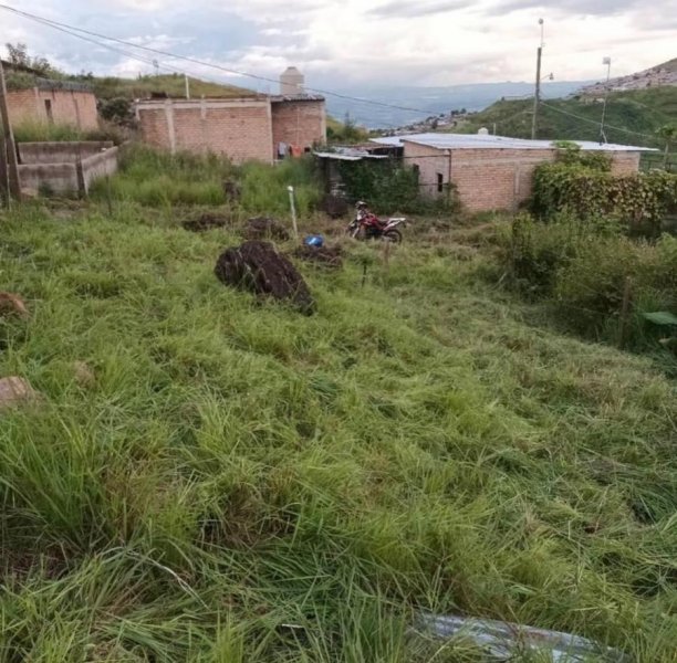 SE VENDE LINDO TERRENO CERRO GRANDE ZONA 5 , 10 METROS DE FRENTE POR 15 DE FONDO   👉UBICADO 