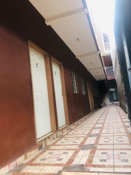 VENTA DE EDIFICIO DE APARTAMENTOS UBICADO EN COLONIA TOROCAGUA,ATRAS DE SUPERMERCADOS LA COLONIA MUY